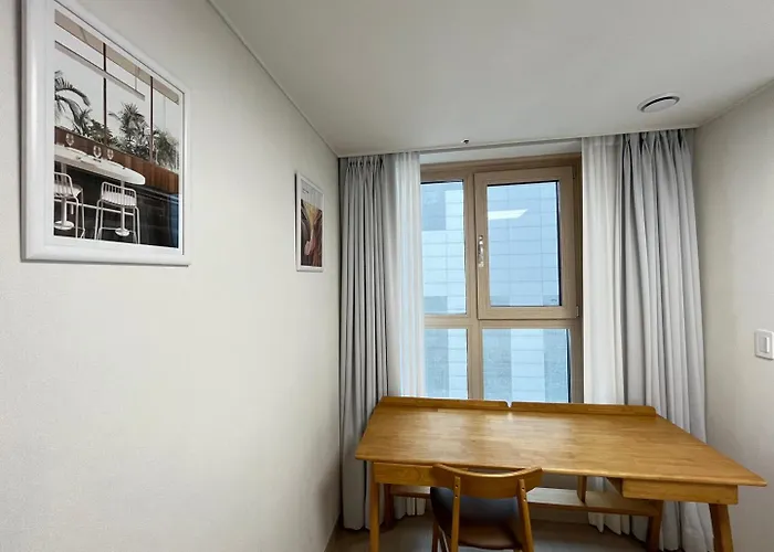 Seonneung Station Beautiful 2room