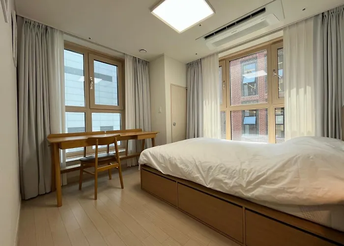 Seonneung Station Beautiful 2room