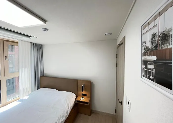 Seonneung Station Beautiful 2room Séoul