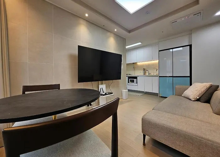 Seonneung Station Beautiful 2room Séoul