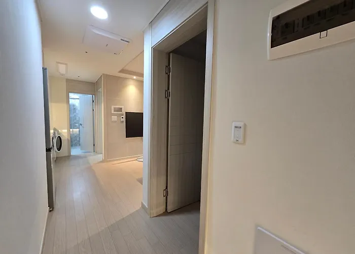 Seonneung Station Beautiful 2room Séoul