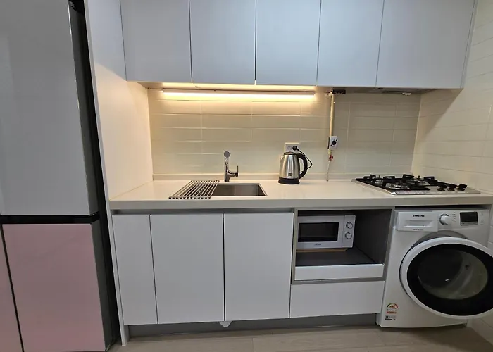 Seonneung Station Beautiful 2room * Séoul