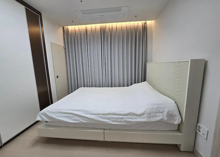 Seonneung Station Beautiful 2room * Séoul